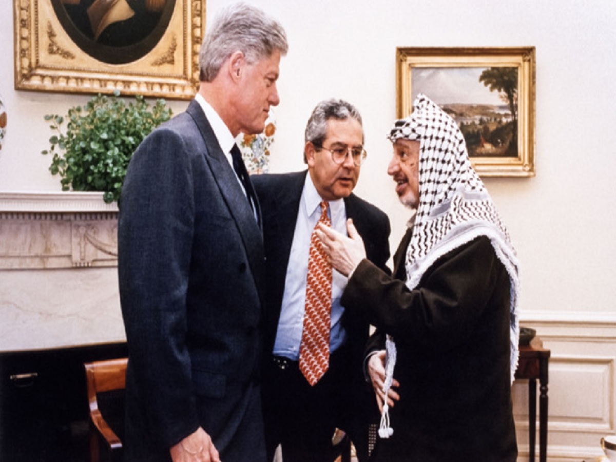 Yasser Arafat con Bill Clinton en la Casa Blanca