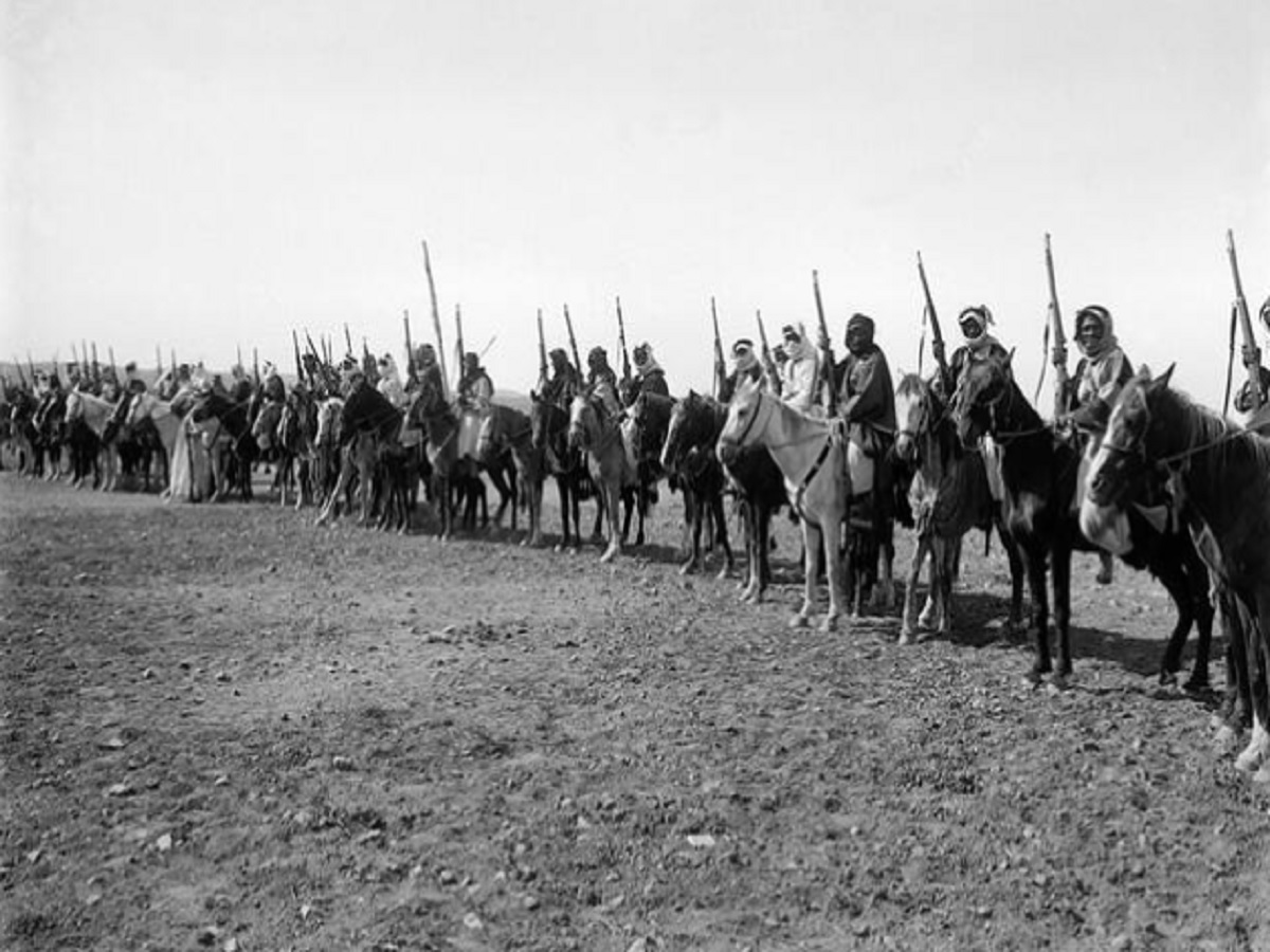 Milicianos en Jordania en 1921, ya disuelto el Imperio Otomano