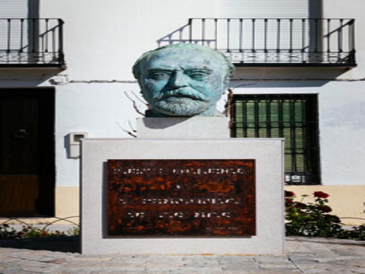 Busto de Francisco Giner de los Ríos, Granada